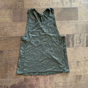 Lululemon Run For Days Tank | Size 6